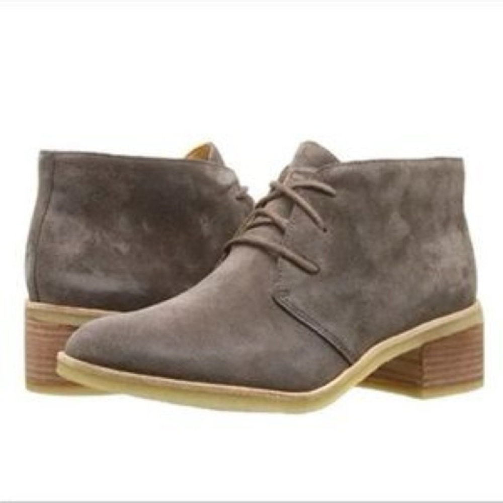 Clarks Originals Phenia Women's Grey Suede Ankle Desert Boots